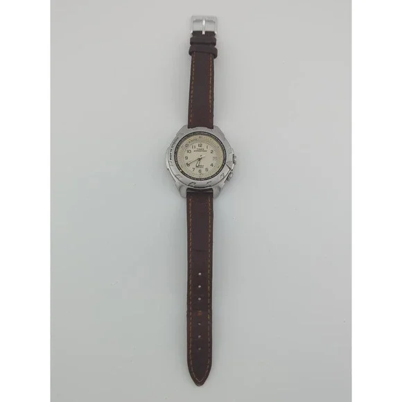 Timex Vintage Expedition Shenmue-Style White Dial 2002 Timer Indiglo Mens Watch - Picture 5 of 6